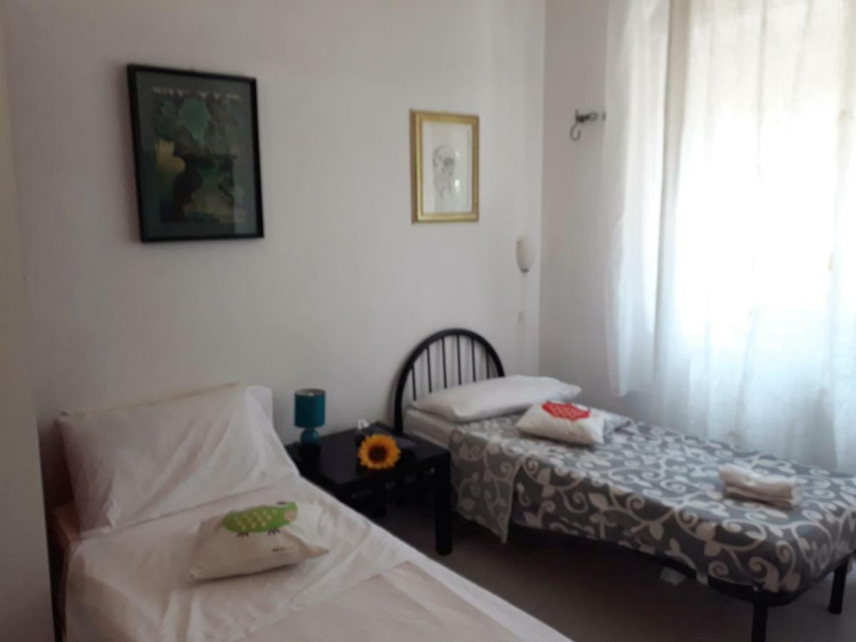 Bed In Siena Hotel Tognazza Exterior photo